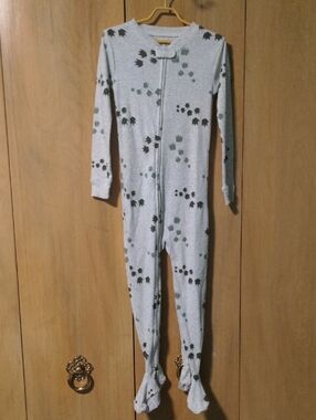 Kids Grey Footed One-Piece Pajama Footies with Paw Dinosaur Foot Print In Green